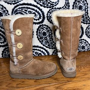 UGGS boots